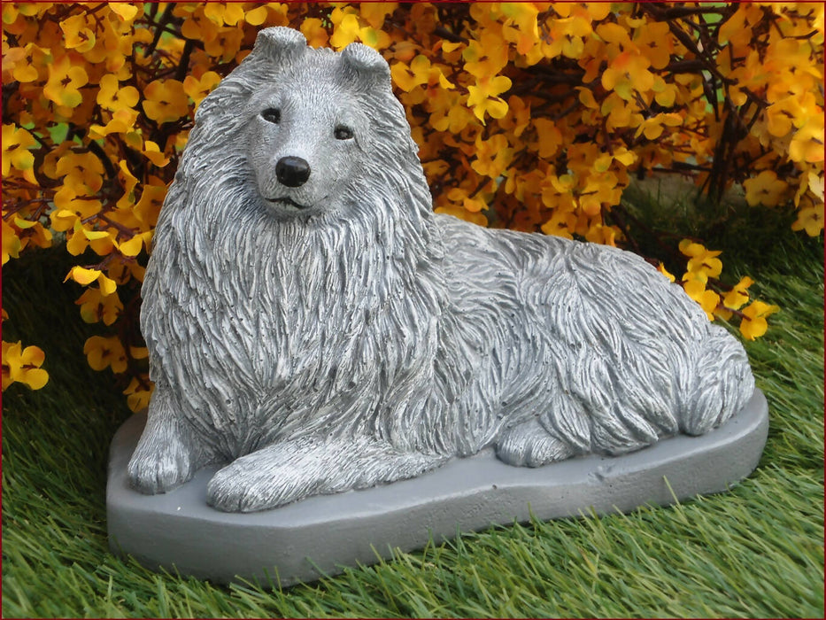 Shetland Sheepdog concrete statue 5x10x6" High