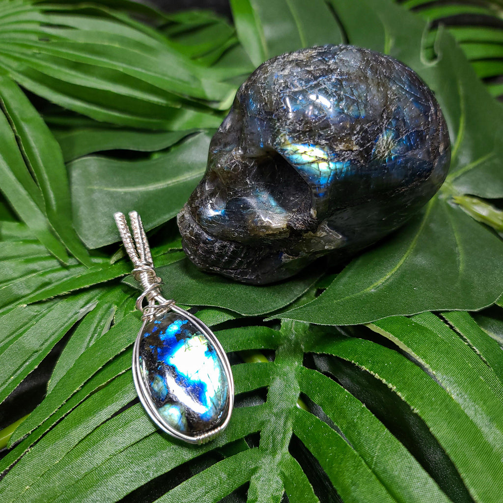 Sterling Silver Labradorite Pendant