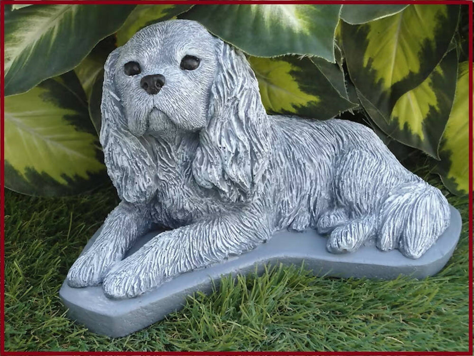 Cavalier King Charles Spaniel Concrete 6x10-1/2 x 6" High