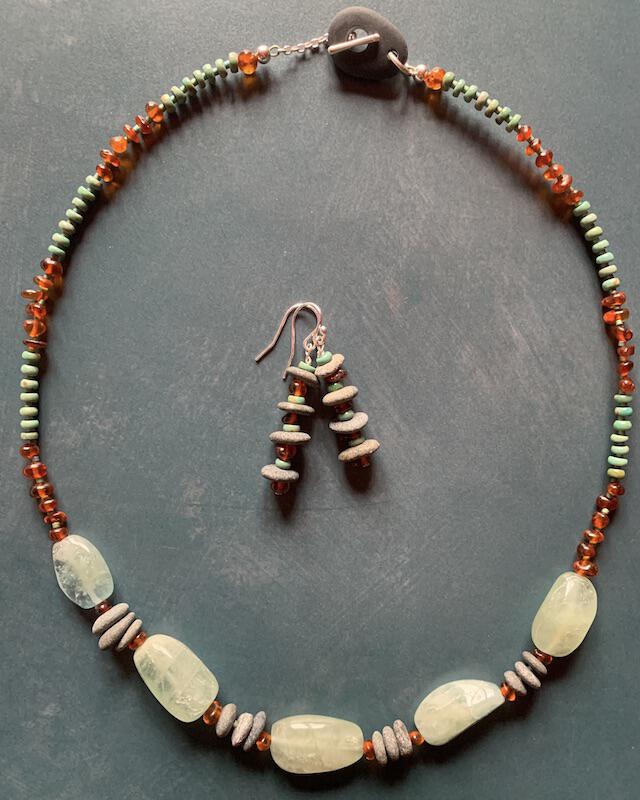 Necklace set | aquamarine nuggets beach pebbles amber nuggets turquoise rondelles river stone toggle clasp turquoise