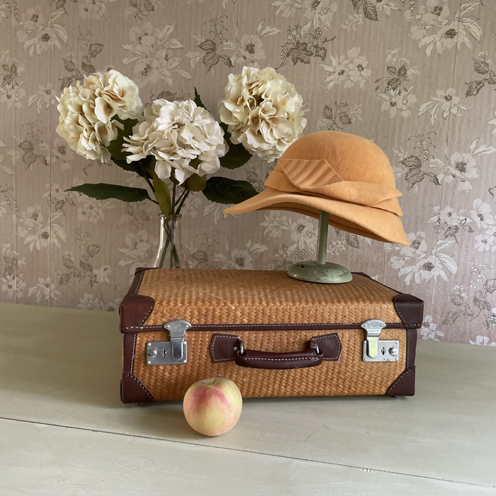 Golden Felt Brimmed Casablanca Hat
