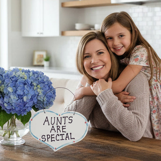 Aunts Are Special ornament
