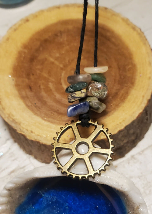 Steampunk Gear Resin Ocean Shell Ornament with Gemstone Chips