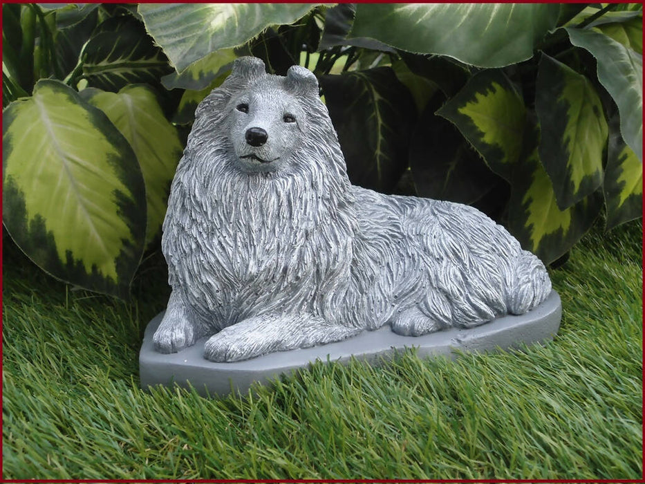Shetland Sheepdog concrete statue 5x10x6" High