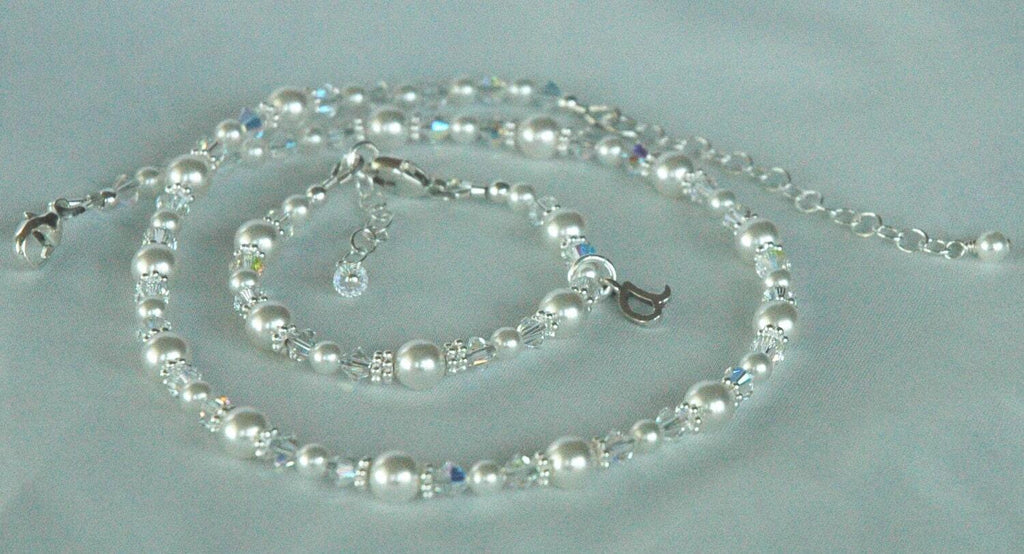 My First Holy Communion Medallion Necklace,Eucharist Medallion Necklace,Body of Christ Necklace,Personalized First Communion Necklace