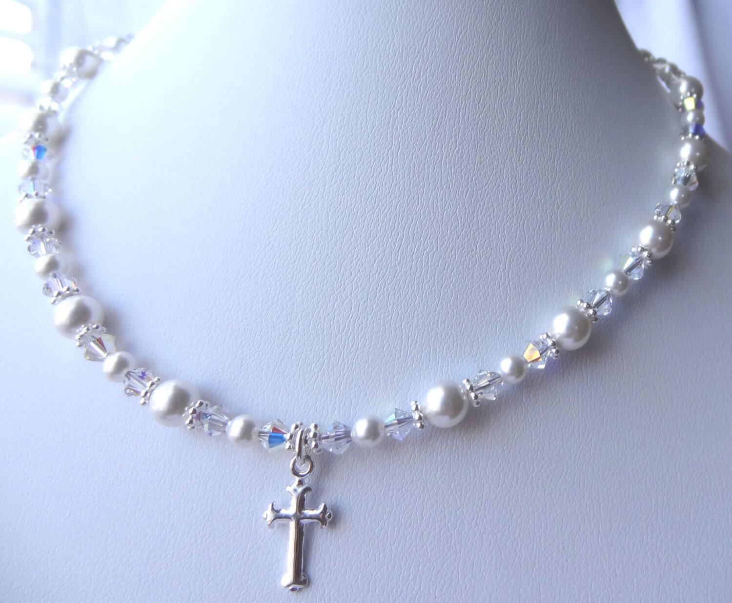 My First Holy Communion Medallion Necklace,Eucharist Medallion Necklace,Body of Christ Necklace,Personalized First Communion Necklace