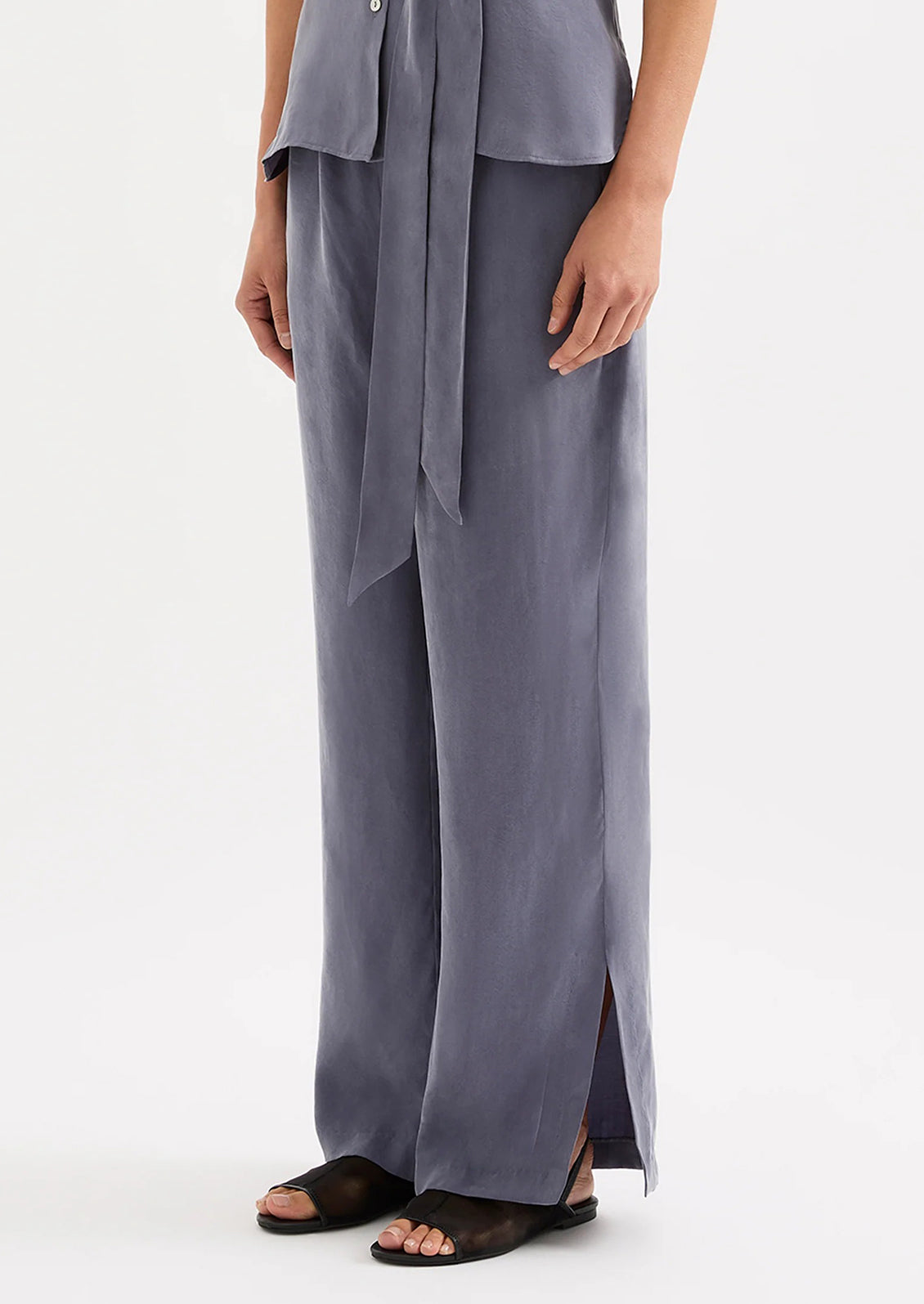 Devin Split Hem Pant