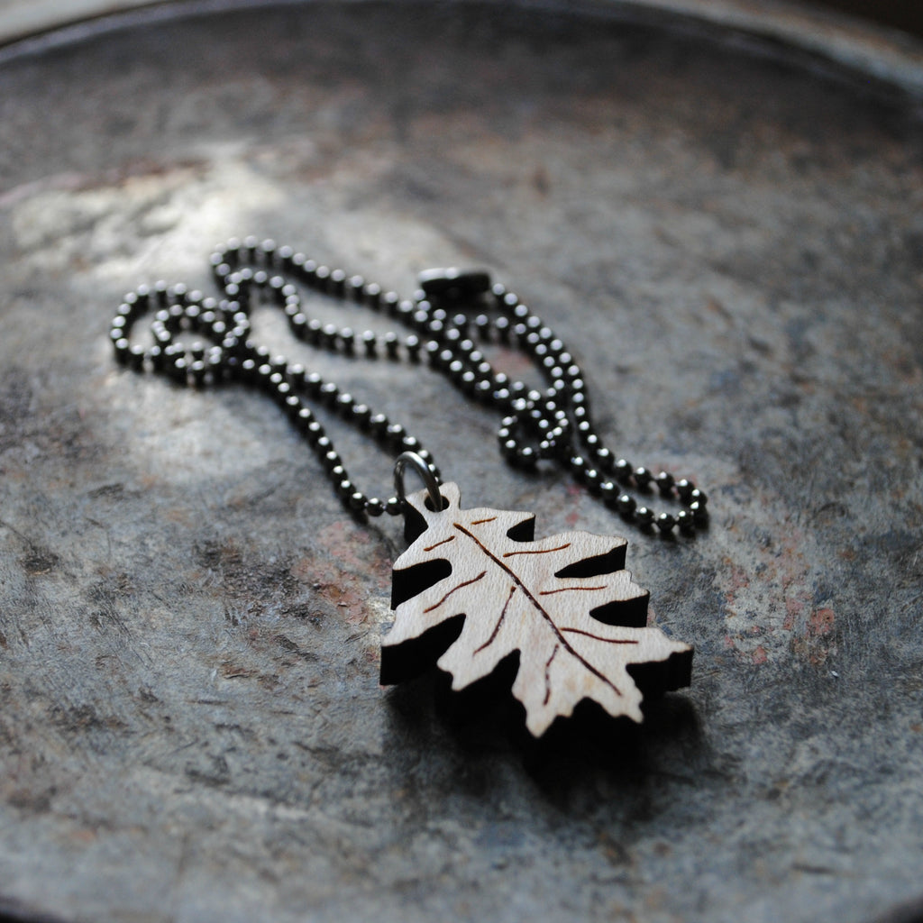 Oak Leaf Necklace Nature Accessory