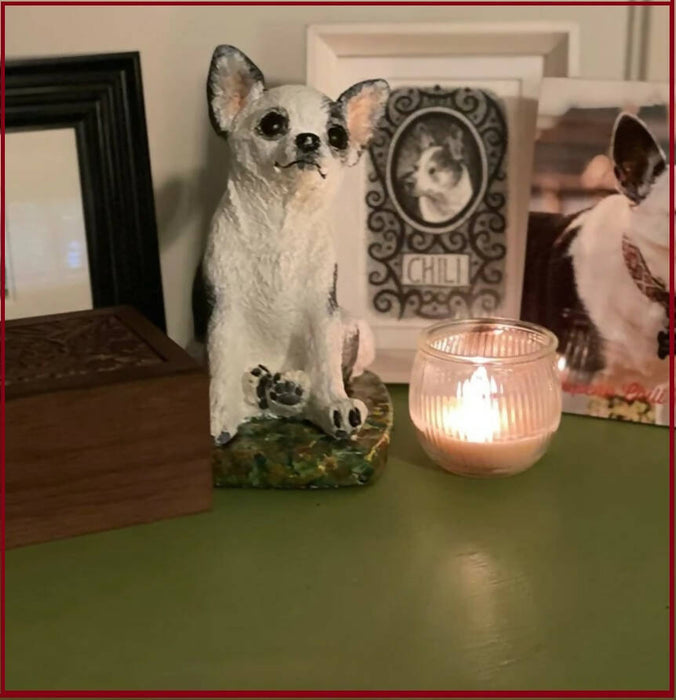 Chihuahua Dog concrete 4-1/2 x 5-3/4 x 8" High